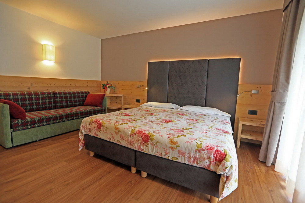 Hotel San Giovanni Vigo di Fassa Exteriör bild